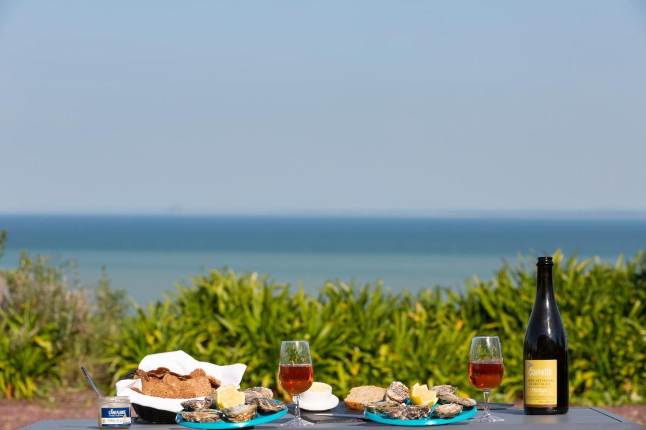 La Metairie-Du-Vauhariot - Vue Mer Et Mont Saint Michel - Piscine Chauffee - Acces Gr34 カンカル エクステリア 写真